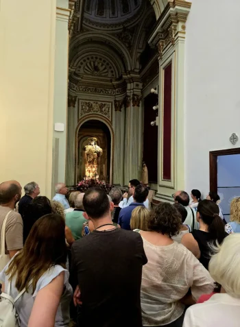 ESPACIOS GENUINOS-IGLESIA DE LA MERCED ESPACIOS GENUINOS-IGLESIA DE LA MERCED